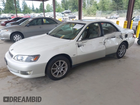 2000 Lexus ES 300 with VIN JT8BF28G7Y5096372, listed as a IAAI auction lot 42533248 with 188,179 mi miles and . Bid and sale history available at DreamBid. Image 2.