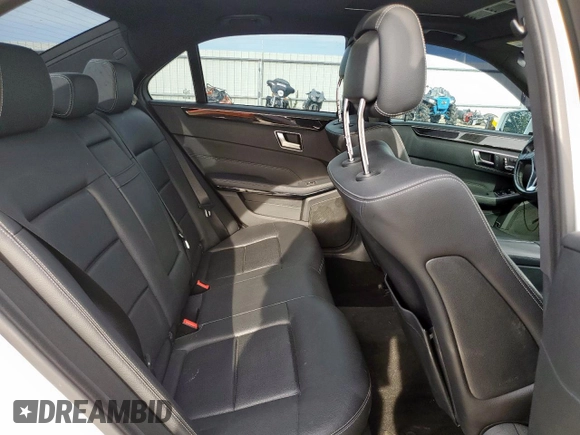 2014 Mercedes-Benz E 350 Sport z VIN WDDHF5KB2EB048386, wystawiony jako Copart lot #59929265 z przebiegiem 116 801 mil mil oraz Szkoda całkowita • Salvage title. Historia ofert i sprzedaży dostępna na DreamBid. Obrazek 10.