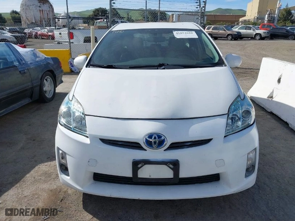 2011 Toyota Prius I with VIN JTDKN3DU3B0284459, listed as a IAAI auction lot 41852688 with 259,892 mi miles. Bid and sale history available at carsss.com. Image 6.