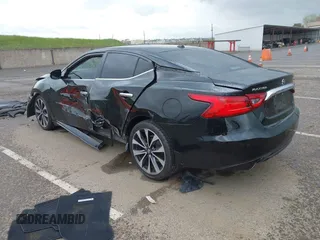 2016 Nissan Maxima SV z VIN 1N4AA6AP8GC408857, wystawiony jako IAAI lot #41892425 z przebiegiem 185 487 mil mil oraz . Historia ofert i sprzedaży dostępna na DreamBid. Obrazek 3.