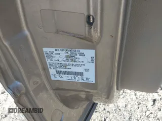2005 Ford F-150 XLT with VIN 1FTPX12555NB05846, listed as a IAAI auction lot 41857253 with 226,219 mi miles. Bid and sale history available at carsss.com. Image 9.