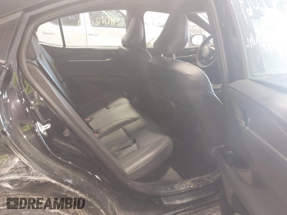 2025 Toyota Camry LE z VIN 4T1DBADK3SU509830, wystawiony jako IAAI lot #41642069 z przebiegiem 4 743 mil mil oraz . Historia ofert i sprzedaży dostępna na DreamBid. Obrazek 8.