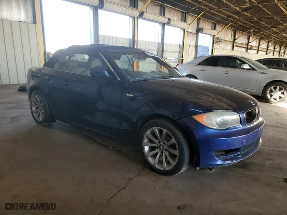 2011 BMW 1 Series 128i with VIN WBAUL7C53BVM81003, listed as a Copart auction lot 43986665 with 0 mi miles and Salvage Title. Bid and sale history available at carsss.com. Image 4.
