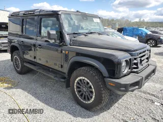 2024 Ineos Grenadier z VIN SC6GM1CA8RF010185, wystawiony jako Copart lot #75724914 z przebiegiem 3729 mil mil oraz Szkody całkowita. Historia ofert i sprzedaży dostępna na DreamBid. Obrazek 4.
