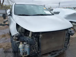2015 Kia Sportage LX with VIN KNDPB3ACXF7727178, listed as a IAAI auction lot 41833374 with 189,297 mi miles and . Bid and sale history available at carsss.com. Image 13.