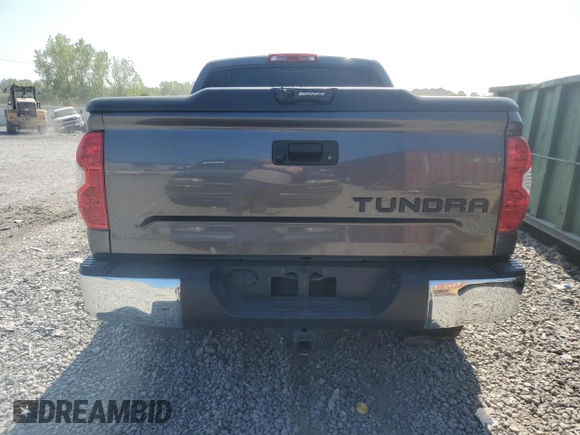 2018 Toyota Tundra 2WD SR5 with VIN 5TFEM5F19JX134019, listed as a Copart auction lot 68264444 with 123,438 mi miles and Salvage Title. Bid and sale history available at carsss.com. Image 6.