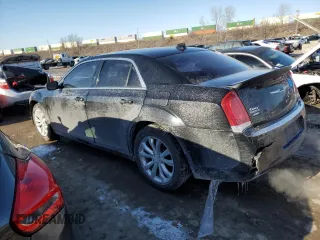 2015 Chrysler 300 Limited with VIN 2C3CCARG1FH892133, listed as a Copart auction lot 46082165 with 136,602 mi miles and Salvage Title. Bid and sale history available at carsss.com. Image 2.