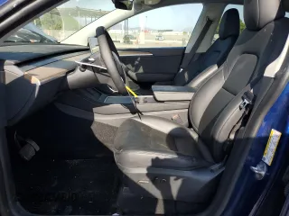 2024 Tesla Model Y Long Range с VIN 7SAYGDEEXRA223963, выставлен на аукционе Copart как лот 58442255 с пробегом 36 731 миль миль и Списание • Salvage title. История ставок и продаж доступна на DreamBid. Изображение 7.