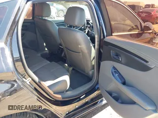 2017 Chevrolet Impala LT with VIN 1G1105S39HU189768, listed as a IAAI auction lot 41762234 with 165,927 mi miles and . Bid and sale history available at DreamBid. Image 8.