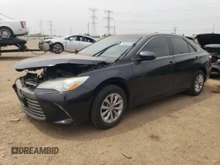 2015 Toyota Camry XLE z VIN 4T1BF1FK0FU073288, wystawiony jako Copart lot #60335395 z przebiegiem 148 471 mil mil oraz Czysty tytuł • Clean title. Historia ofert i sprzedaży dostępna na DreamBid. Obrazek 1.