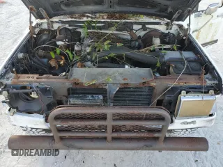 1989 Ford Bronco Custom with VIN 1FMEU15H7KLB31566, listed as a Copart auction lot 43197635 with 0 mi miles and Clean Title. Bid and sale history available at carsss.com. Image 11.
