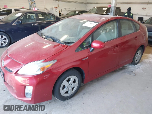 2010 Toyota Prius II with VIN JTDKN3DU0A0090048, listed as a IAAI auction lot 42136695 with Not Provided miles. Bid and sale history available at carsss.com. Image 2.