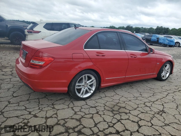 2012 Mercedes-Benz C 250 Sport z VIN WDDGF4HB7CR220929, wystawiony jako Copart lot #58982105 z przebiegiem 72 639 mil mil oraz Czysty tytuł • Clean title. Historia ofert i sprzedaży dostępna na DreamBid. Obrazek 3.