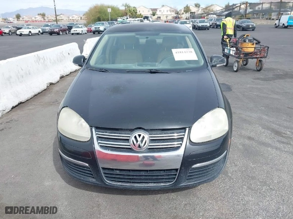2006 Volkswagen Jetta Sedan 1.9L TDI with VIN 3VWRT71K66M700115, listed as a IAAI auction lot 41814238 with 248,485 mi miles. Bid and sale history available at carsss.com. Image 6.