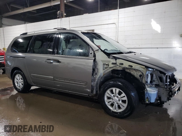 2011 Kia Sedona LX with VIN KNDMG4C76B6380846, listed as a Copart auction lot 50566955 with 106,148 mi miles and Salvage Title. Bid and sale history available at carsss.com. Image 4.