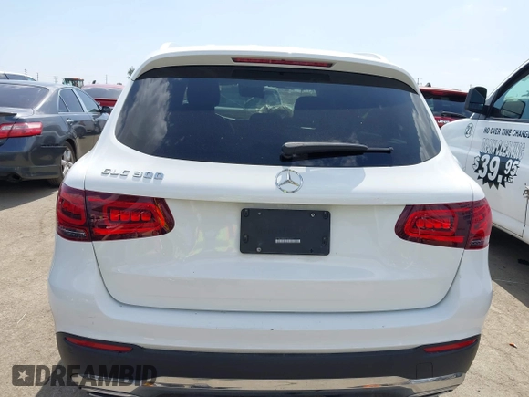 2022 Mercedes-Benz GLC with VIN W1N0G8DB0NV344579, listed as a IAAI auction lot 41915425 with 30,483 mi miles. Bid and sale history available at carsss.com. Image 17.