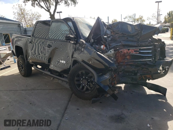 2017 GMC Sierra 2500HD SLT with VIN 1GT12TEY1HF176708, listed as a Copart auction lot 76921604 with 0 mi miles and Salvage Title. Bid and sale history available at carsss.com. Image 4.