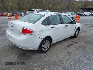 2008 Ford Focus SE with VIN 1FAHP35N08W122604, listed as a IAAI auction lot 41942030 with 89,034 mi miles. Bid and sale history available at carsss.com. Image 4.