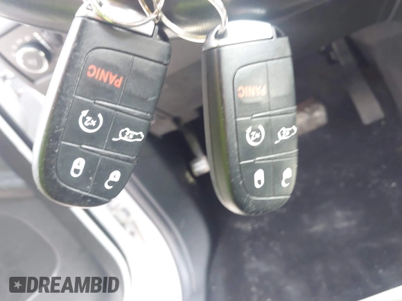 2020 Jeep Grand Cherokee Limited X z VIN 1C4RJFBG0LC423374, wystawiony jako IAAI lot #42241965 z przebiegiem 47 249 mil mil oraz . Historia ofert i sprzedaży dostępna na DreamBid. Obrazek 11.