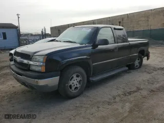 2004 Chevrolet Silverado 1500 LS with VIN 2GCEK19T141116224, listed as a Copart auction lot 45760695 with 207,485 mi miles and Salvage Title. Bid and sale history available at carsss.com. Image 1.