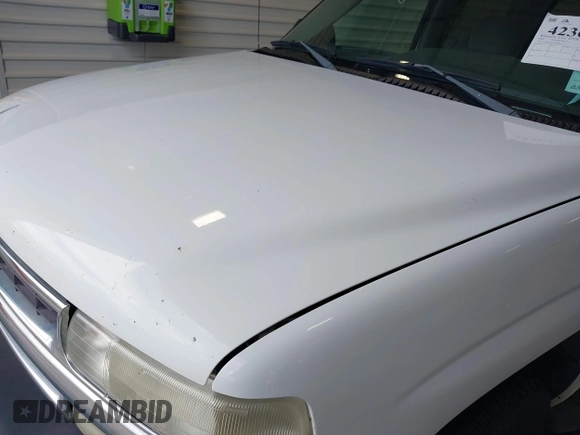 2005 Chevrolet Suburban Z71 z VIN 3GNFK16Z55G248593, wystawiony jako IAAI lot #42362738 z przebiegiem 215 711 mil mil oraz . Historia ofert i sprzedaży dostępna na DreamBid. Obrazek 12.