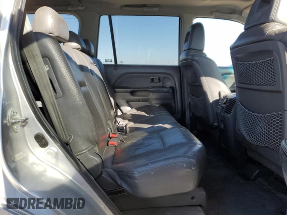 2005 Honda Pilot EX-L with VIN 5FNYF18555B044138, listed as a Copart auction lot 43066385 with 220,709 mi miles and Salvage Title. Bid and sale history available at carsss.com. Image 10.