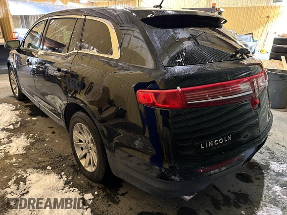 2017 Lincoln MKT with VIN 2LMHJ5NK3HBL01668, listed as a Copart auction lot 54481825 with 199,288 mi miles and Clean Title. Bid and sale history available at DreamBid. Image 3.