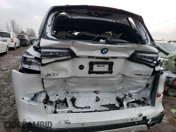 2022 BMW X5 xDrive40i with VIN 5UXCR6C06N9J66154, listed as a Copart auction lot 43100413 with 0 mi miles. Bid and sale history available at carsss.com. Image 6.