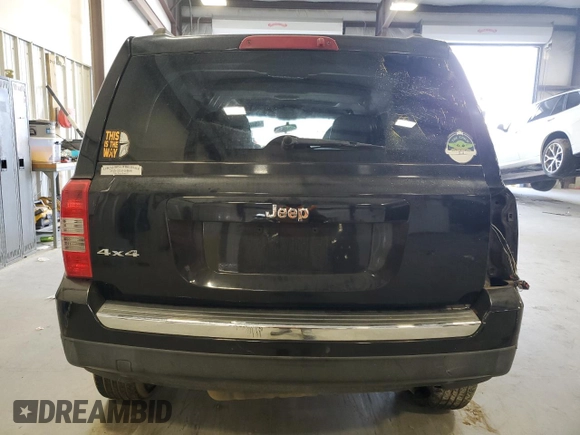 2012 Jeep Patriot Latitude with VIN 1C4NJRFB6CD689460, listed as a Copart auction lot 45780575 with 168,975 mi miles and Salvage Title. Bid and sale history available at carsss.com. Image 6.