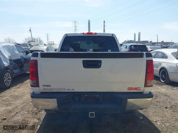 2011 GMC Sierra 1500 SLE with VIN 3GTP2VE37BG335439, listed as a IAAI auction lot 41787014 with 177,671 mi miles. Bid and sale history available at carsss.com. Image 16.