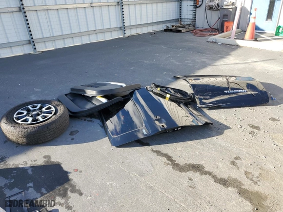 2015 Toyota Tundra 2WD Truck SR5 with VIN 5TFEM5F13FX094057, listed as a Copart auction lot 81024814 with 77,358 mi miles and Salvage Title. Bid and sale history available at carsss.com. Image 14.
