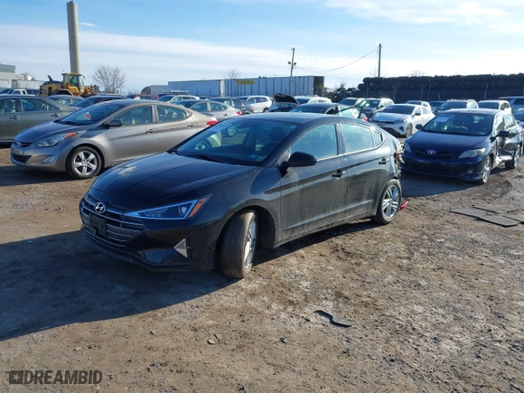 2020 Hyundai Elantra SEL with VIN 5NPD84LF6LH591640, listed as a IAAI auction lot 41586720 with 31,496 mi miles. Bid and sale history available at carsss.com. Image 17.