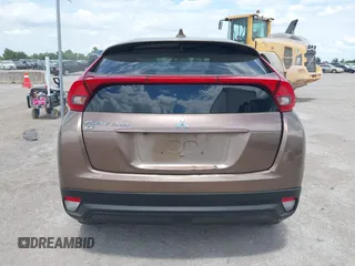 2020 Mitsubishi Eclipse Cross ES z VIN JA4AS3AA8LZ001737, wystawiony jako IAAI lot #42626522 z przebiegiem 152 511 mil mil oraz . Historia ofert i sprzedaży dostępna na DreamBid. Obrazek 16.
