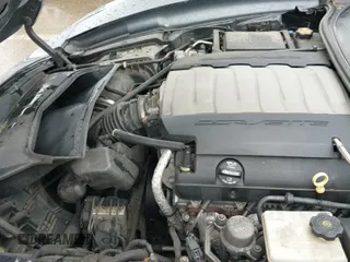 2014 Chevrolet Corvette 1LT z VIN 1G1YB2D75E5101960, wystawiony jako IAAI lot #42316984 z przebiegiem 114 528 mil mil oraz . Historia ofert i sprzedaży dostępna na DreamBid. Obrazek 20.