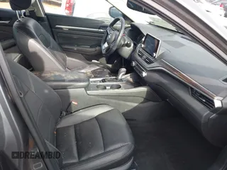 2019 Nissan Altima 2.5 SL with VIN 1N4BL4EV8KC205391, listed as a IAAI auction lot 41217649 with 80,748 mi miles. Bid and sale history available at carsss.com. Image 5.