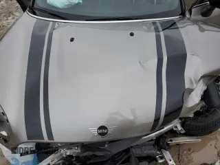 2020 MINI Countryman Cooper с VIN WMZYW5C04L3M27629, выставлен на аукционе Copart как лот 80588014 с пробегом 43 773 миль миль и На запчасти • Non repairable. История ставок и продаж доступна на DreamBid. Изображение 12.