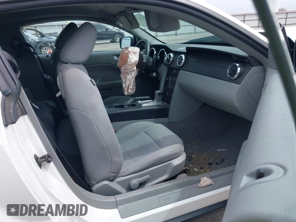 2008 Ford Mustang Deluxe with VIN 1ZVHT80N585188191, listed as a IAAI auction lot 42162834 with 145,313 mi miles and . Bid and sale history available at DreamBid. Image 5.