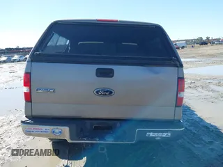 2004 Ford F-150 XLT with VIN 1FTPW12584KB15886, listed as a IAAI auction lot 41720147 with 226,881 mi miles. Bid and sale history available at carsss.com. Image 15.