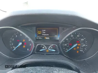 2016 Ford Focus SE with VIN 1FADP3F21GL212718, listed as a IAAI auction lot 41785985 with 101,198 mi miles. Bid and sale history available at carsss.com. Image 7.