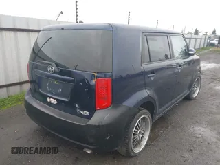 2008 Scion xB with VIN JTLKE50E281049021, listed as a IAAI auction lot 40832832 with 262,438 mi miles. Bid and sale history available at carsss.com. Image 4.
