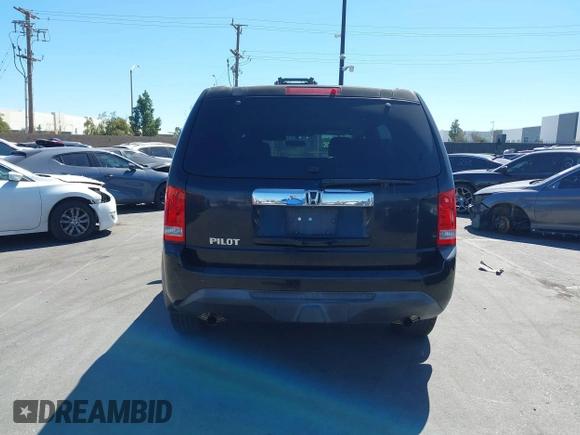 2015 Honda Pilot LX with VIN 5FNYF3H25FB016469, listed as a IAAI auction lot 41760874 with 188,837 mi miles and . Bid and sale history available at carsss.com. Image 17.