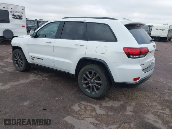 2016 Jeep Grand Cherokee Limited 75th Anniversary with VIN 1C4RJFBGXGC337785, listed as a IAAI auction lot 40782688 with 174,909 mi miles and . Bid and sale history available at DreamBid. Image 3.