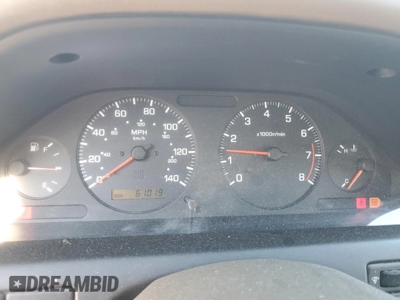 1999 Nissan Maxima GXE z VIN JN1CA21D8XM403253, wystawiony jako Copart lot #55877675 z przebiegiem 61 019 mil mil oraz Czysty tytuł • Clean title. Historia ofert i sprzedaży dostępna na DreamBid. Obrazek 9.