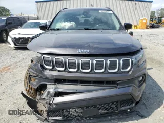 2022 Jeep Compass Latitude Lux with VIN 3C4NJDFB7NT133447, listed as a Copart auction lot 60319595 with Not provided miles and Salvage title. Bid and sale history available at DreamBid. Image 5.