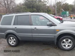 2007 Honda Pilot EX-L with VIN 5FNYF18677B033086, listed as a IAAI auction lot 41579680 with 280,246 mi miles and . Bid and sale history available at DreamBid. Image 13.