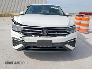 2022 Volkswagen Tiguan SE with VIN 3VV3B7AX5NM172462, listed as a Copart auction lot 53731295 with 48,138 mi miles and Salvage Title. Bid and sale history available at DreamBid. Image 5.