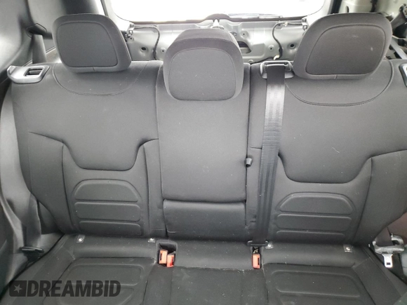 2018 Jeep Renegade Latitude with VIN ZACCJBBB9JPH04066, listed as a Copart auction lot 54271945 with 153,372 mi miles and Salvage Title. Bid and sale history available at carsss.com. Image 10.