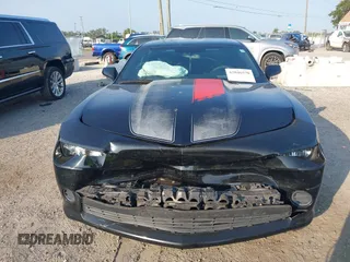 2014 Chevrolet Camaro LS с VIN 2G1FA1E39E9215060, выставлен на аукционе IAAI как лот 42046570 с пробегом 188 933 миль миль и . История ставок и продаж доступна на DreamBid. Изображение 12.