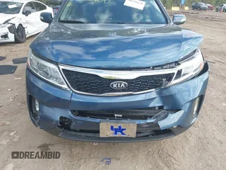 2014 Kia Sorento LX with VIN 5XYKT4A6XEG510139, listed as a IAAI auction lot 40438670 with 155,854 mi miles. Bid and sale history available at carsss.com. Image 6.
