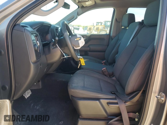 2020 Chevrolet Silverado 1500 Custom with VIN 3GCPWBEF6LG213718, listed as a Copart auction lot 81817404 with 85,969 mi miles and Non Repairable. Bid and sale history available at carsss.com. Image 7.